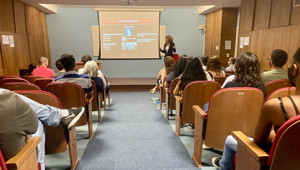 Pesquisadora de Israel marca retorno presencial do Seminário de Oncobiologia