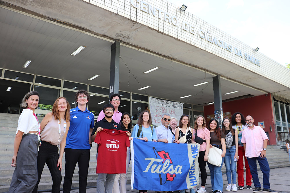 Visita internacional na sede do Programa de Oncobiologia